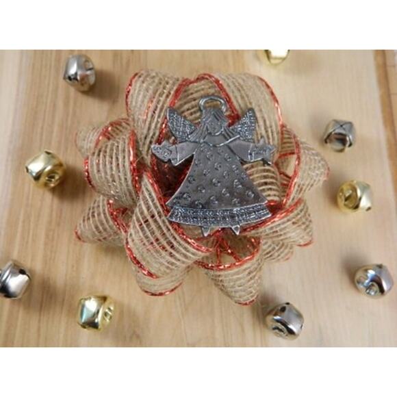 Vintage Angel Christmas Brooch, Vintage Christmas Brooch, Vintage Holiday Brooch - Picture 7 of 7